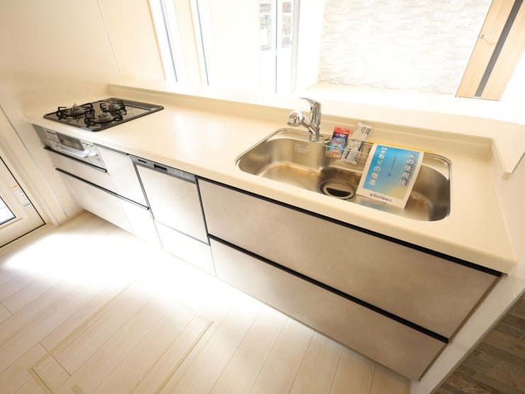 食器洗浄乾燥機が、忙しい毎日にゆとりを生み出します