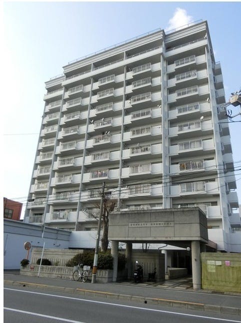 【外観】
リフォーム済のマンション