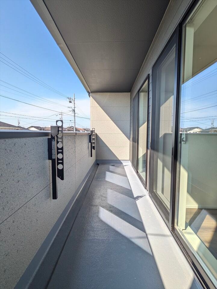 採光・通風に優れた南面バルコニー。