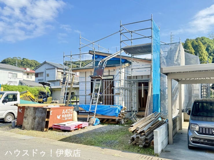 【外観写真】
同仕様物件即内覧可能です!実際に見て、触れてみてください。
お好きなお時間に見学できます。お気軽にお問合せください。
令和7年11月20日撮影