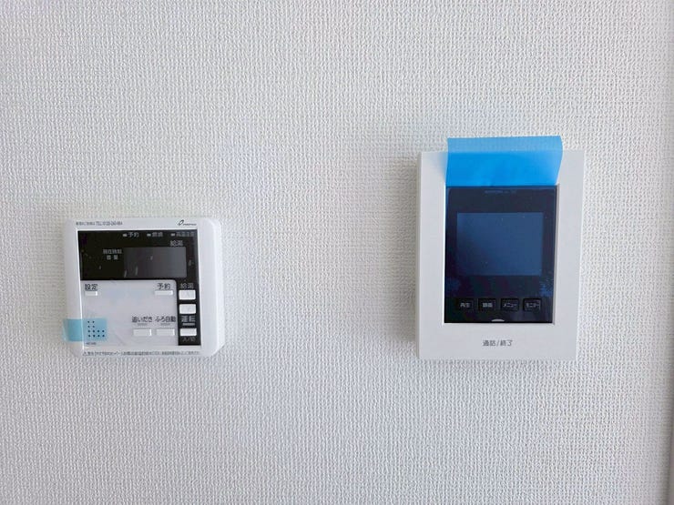 キッチン横にはお風呂のお湯はり・追焚機能のコントロールパネルを設置!お風呂を入れるのにわざわざ浴室まで行く必要がありませんので、貴重な家事の時間を短縮できます♪