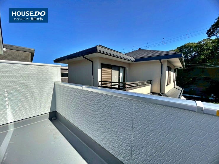 ■市木小学校・高橋中学校■
見るだけ聞くだけOK!
【お気軽に資料請求!不動産のことならなんでも/ハウスドゥ豊田大林】