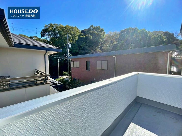 ■市木小学校・高橋中学校■
見るだけ聞くだけOK!
【お気軽に資料請求!不動産のことならなんでも/ハウスドゥ豊田大林】