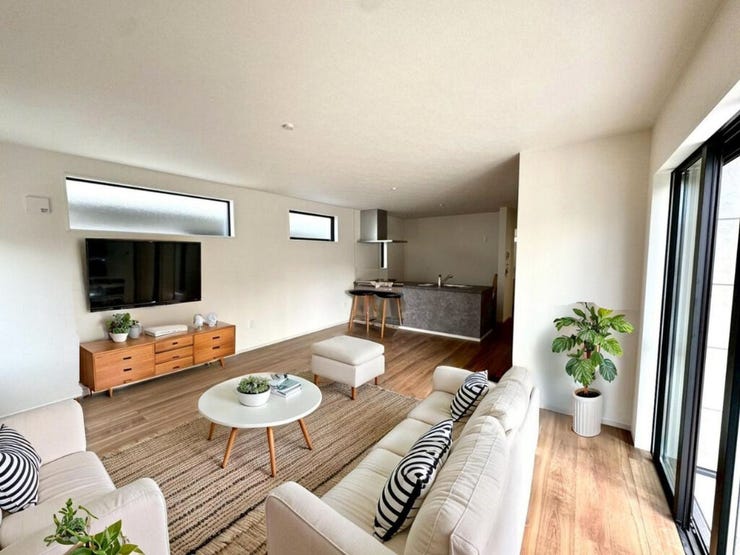 【Living】広さと明るさにこだわったリビング。家族とのコミュニケーションが弾む空間です。
※家具CG