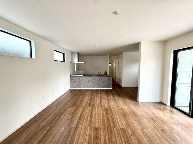 【Living】広さと明るさにこだわったリビング。家族とのコミュニケーションが弾む空間です。