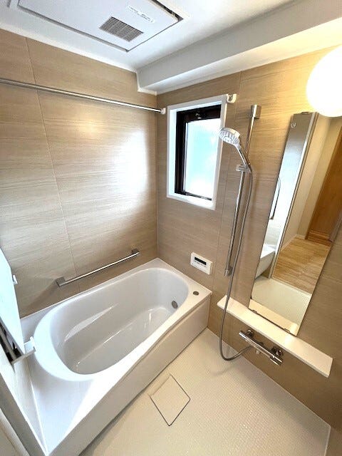 浴室新品交換済みです!
きれいな浴室でゆったりとバスタイムをお楽しみいただけます♪