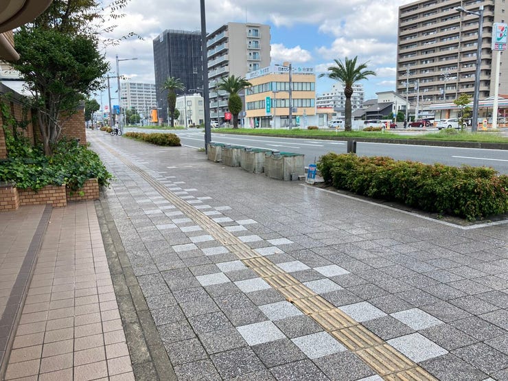 歩道もしっかり整備されています