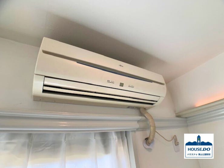 リビングルームにはエアコン付き
*現在賃貸中(入居前の画像になります)