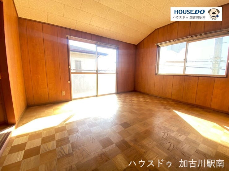 2階・7.4帖の洋室です♪