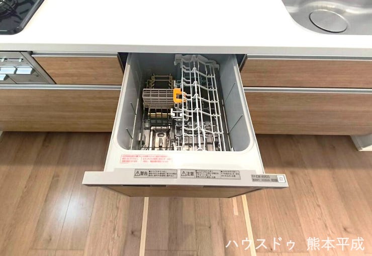 汚れたお皿も食器洗い乾燥機でラクチンです