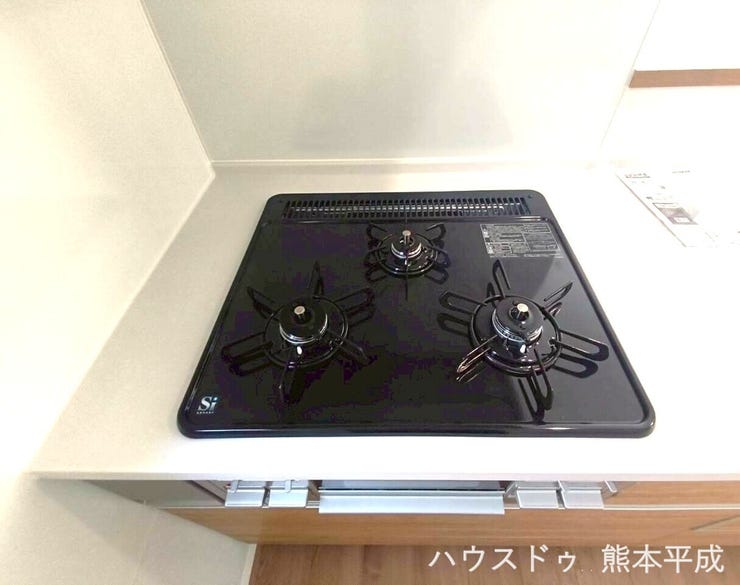 効率よくお料理ができる3口コンロです