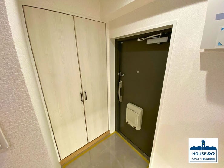 清潔感のある玄関は、家の“顔”として毎日気持ちよく出迎えてくれます