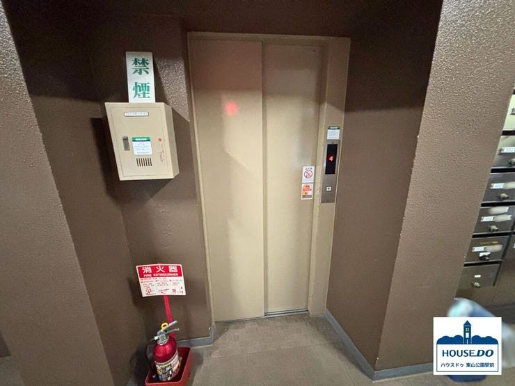 エレベータ完備