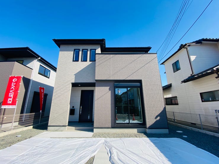 【外観】
出水南小学校・出水中学校エリア♪