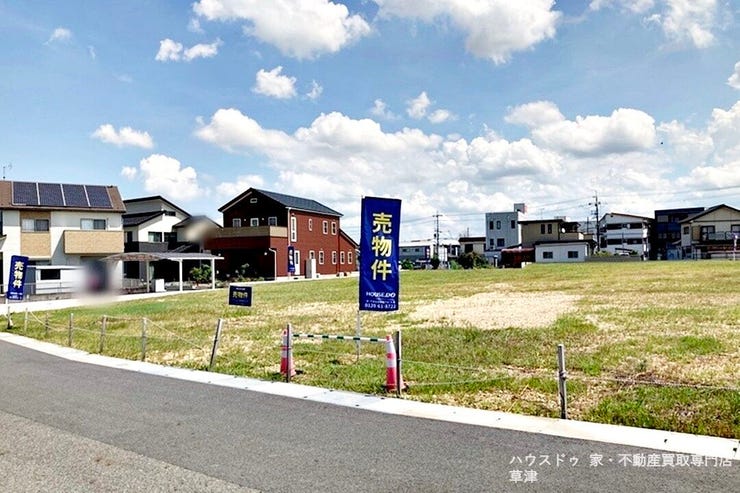 【分譲地全体】
現地の開放感を体感! スタッフが周辺環境も含めて、丁寧にご案内いたします。