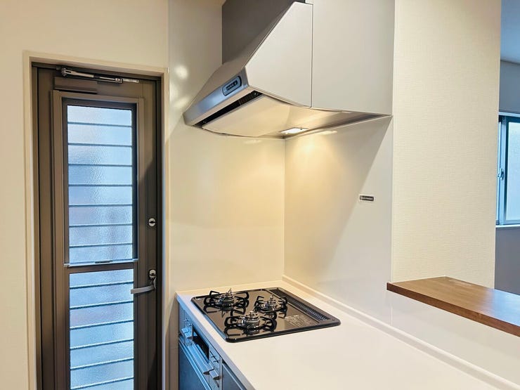 ◇三ツ口コンロでお料理も楽々♪