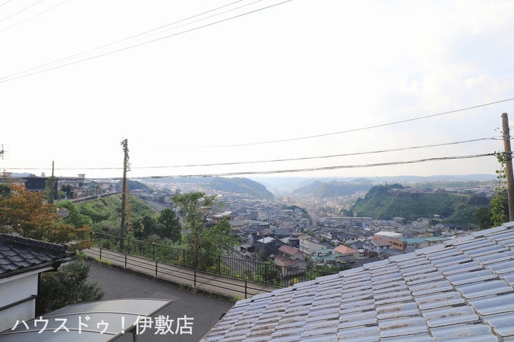 【眺望写真】
バルコニーからの眺望写真です!