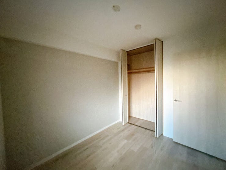 広い居室なので主寝室としてもピッタリです◎