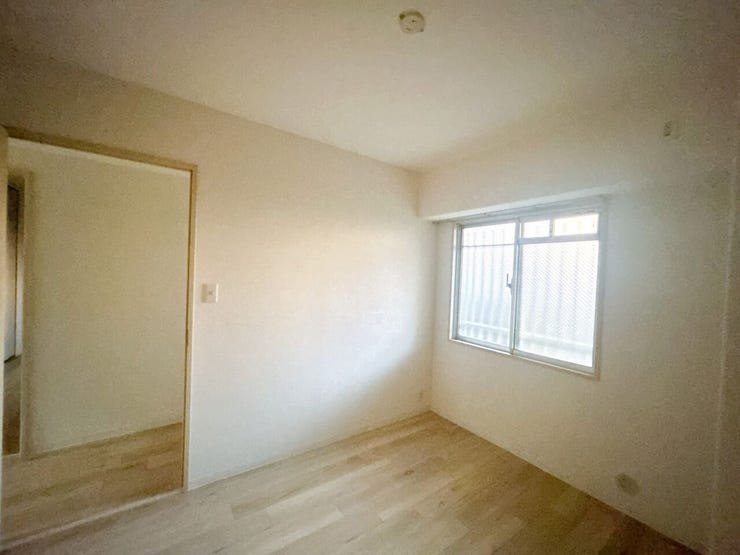 ご家族揃ってお休みいただける、広々としたお部屋です。