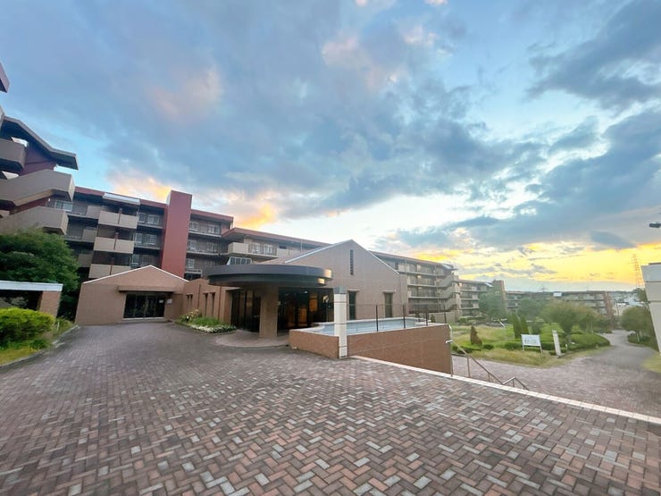 付近には緑や山など多く、豊かな自然の風景を望んでいただけます◎