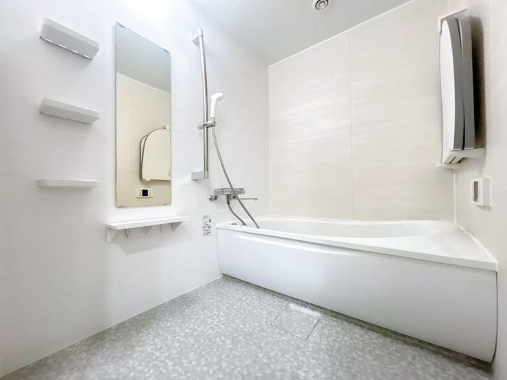 1日の疲れを癒してくれる浴室です。