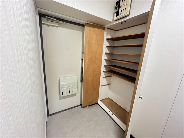 玄関がいつも片付く大容量シューズボックス。
(2025年9月16日撮影)