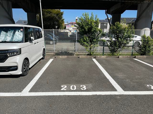 ◆駐車場◆継承可能な駐車場が確保されています。
