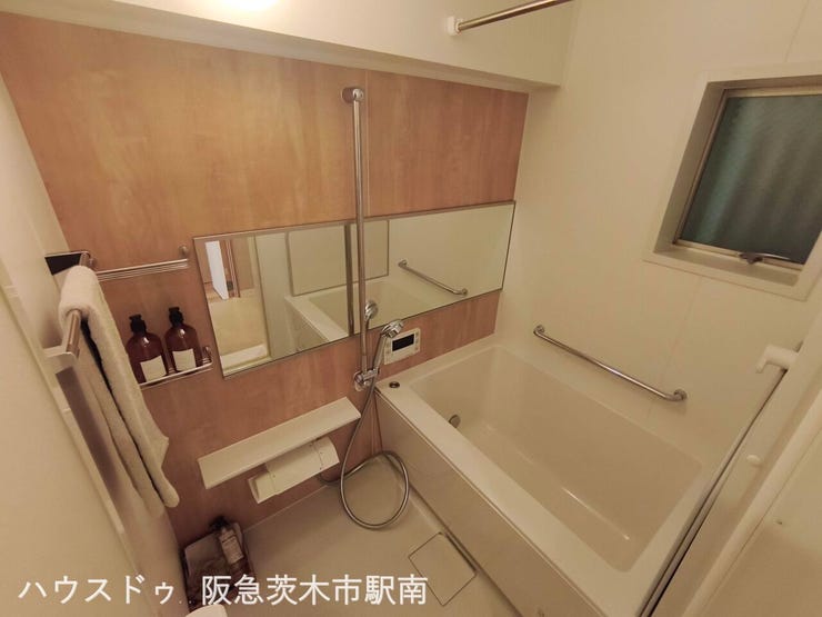 浴室に窓あります。