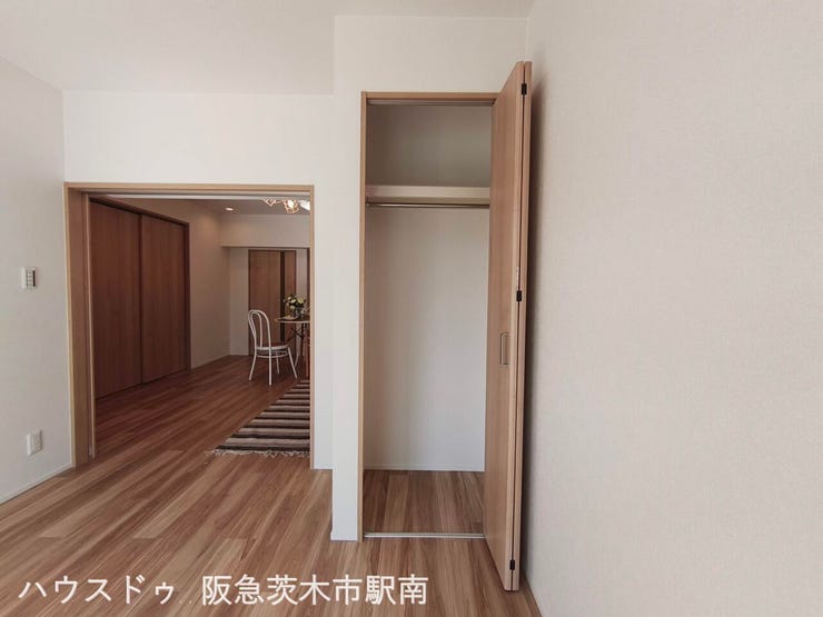 洋間6.2帖 クローゼット