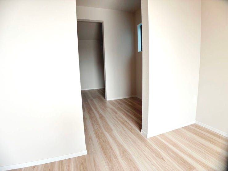 ◎フリーコーナー:6-2号棟(2/14撮影)
WICの手前に「はフリーコーナーを採用!
趣味の部屋として、カウンターを置いたりしてもいいですね♪