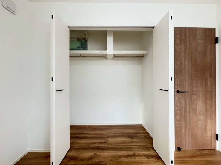 *5.2帖洋室 クローゼット*