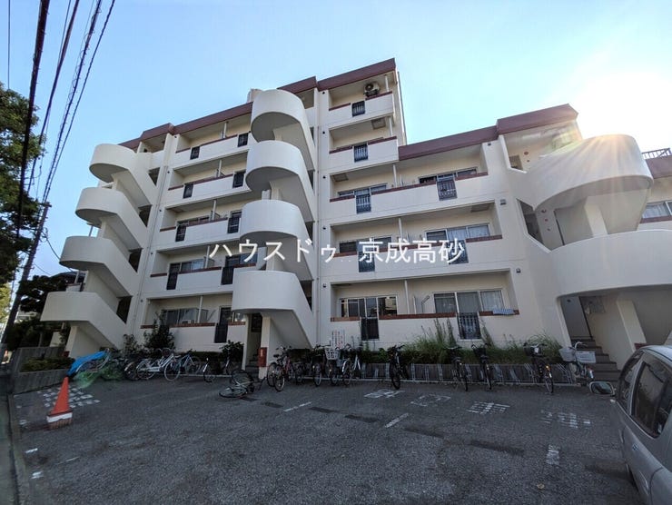 優れた住環境に住む。充実した暮らしを得る大事な第一歩です。