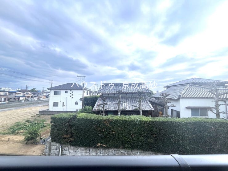 住戸からの眺望です。陽当り、通風良好です。