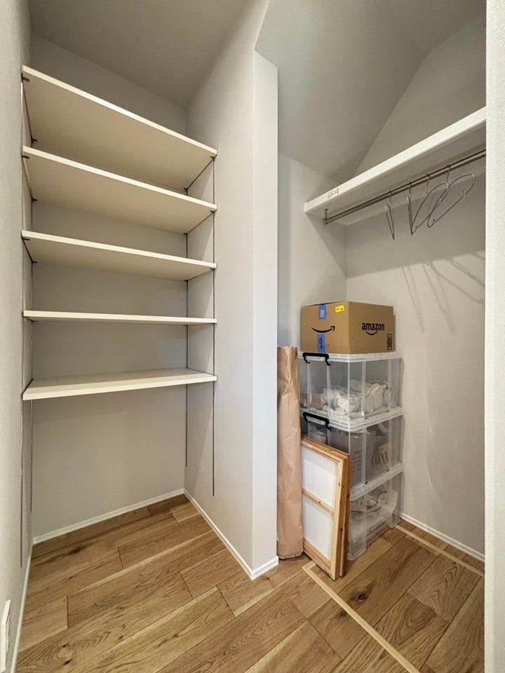 1階にファミリークロークがあるので片付け、着替えが便利( ^)o(^ )