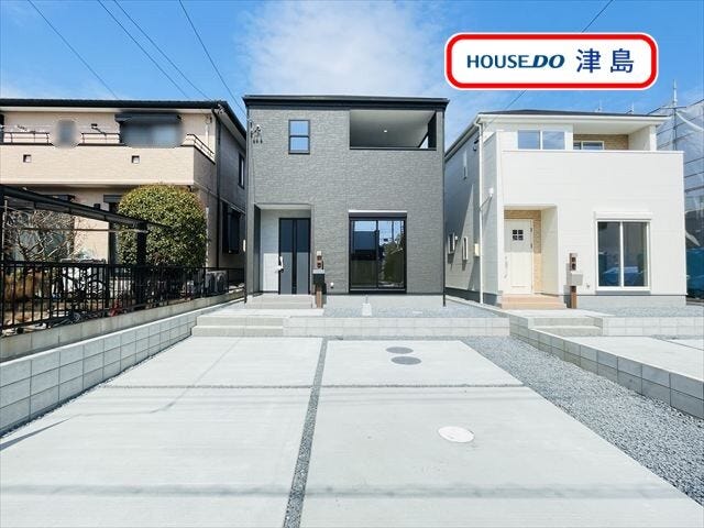 【外観】
西小学校・天王中学校エリア。スーパー・ドラッグストアが徒歩圏内に揃いお買い物に便利な立地。4SLDK。