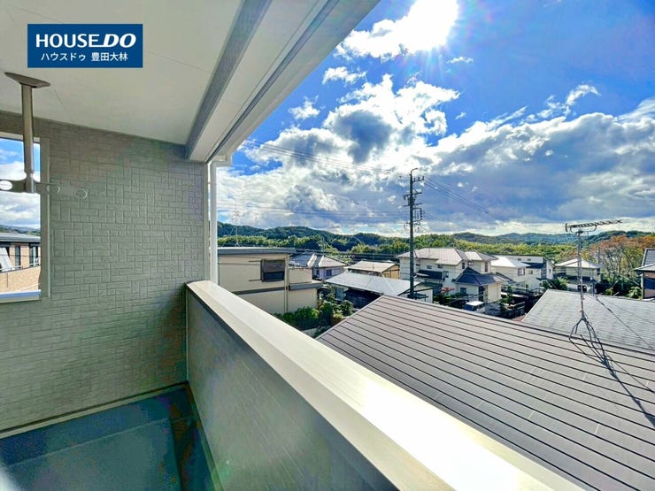 *古瀬間小学校・益富中学校*
見るだけ聞くだけOK!【お気軽に資料請求!不動産のことならなんでも/ハウスドゥ豊田大林】