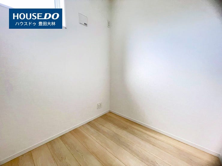 *古瀬間小学校・益富中学校*
見るだけ聞くだけOK!【お気軽に資料請求!不動産のことならなんでも/ハウスドゥ豊田大林】