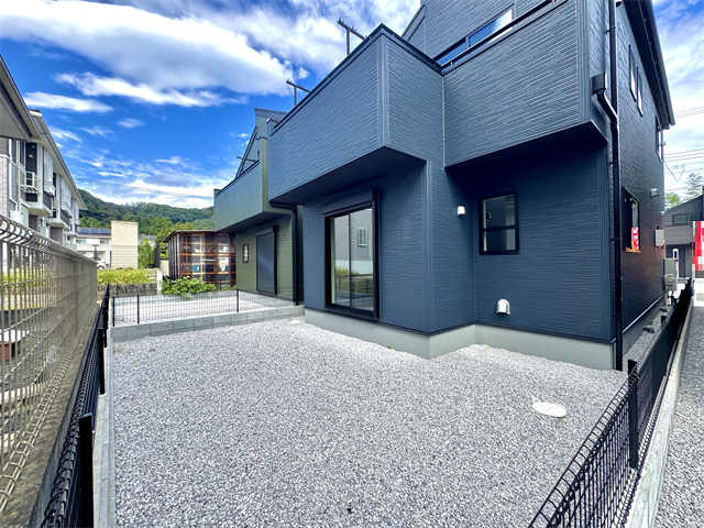 庭:ガーデニングを楽しむことができそうです。