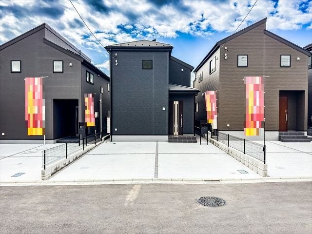 駐車場:並列で2台駐車することができます。お友達が来た時に入替不要なのはうれしいですね。