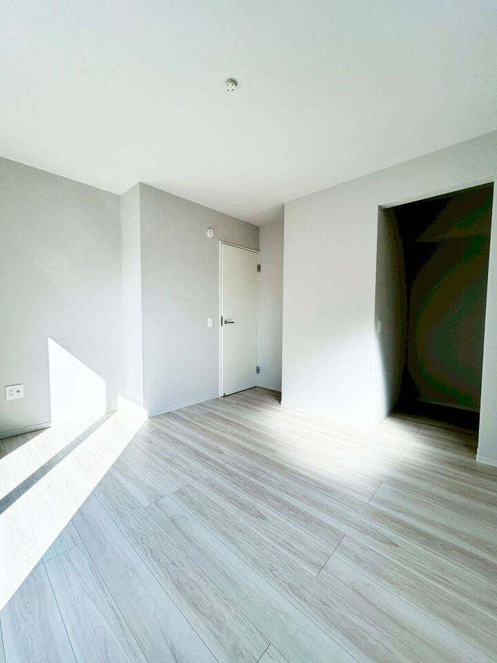 【角地】浴室暖房・乾燥機♪スーパーまで10分圏内♪ウォークインクローゼット♪食器洗浄乾燥機♪