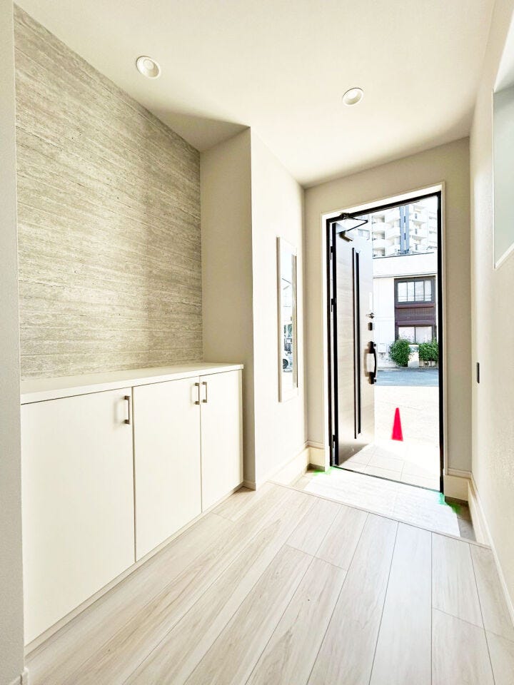 【角地】浴室暖房・乾燥機♪スーパーまで10分圏内♪ウォークインクローゼット♪食器洗浄乾燥機♪