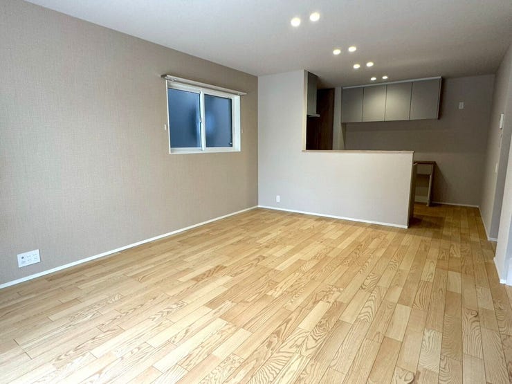 リビングは約16.5帖!家族が自然と集まる居心地の良い空間です!