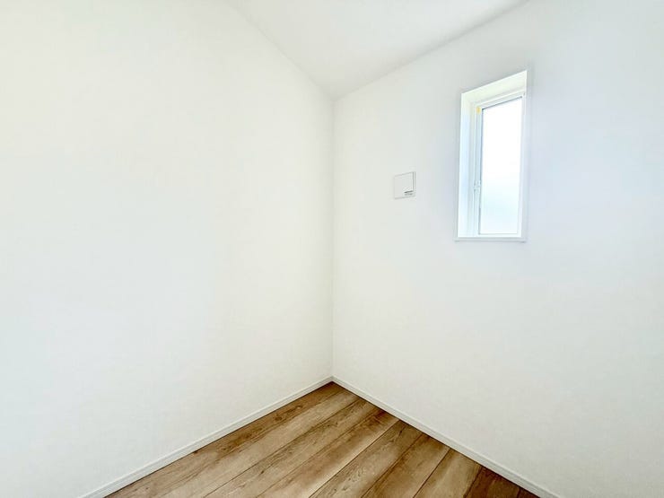 *テレワークルーム*