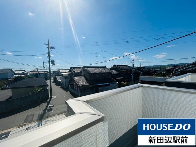 南向きのバルコニーで洗濯物は十分に干せそうです。