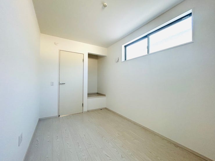 全居室収納完備。収納家具を減らして広々空間をお楽しみいただけるように工夫されていますね♪