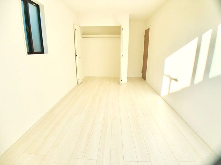 ◎収納(12/5撮影)
1部屋だけ収納が小さい、そんなことはありません、全室に十分な収納スペース付!