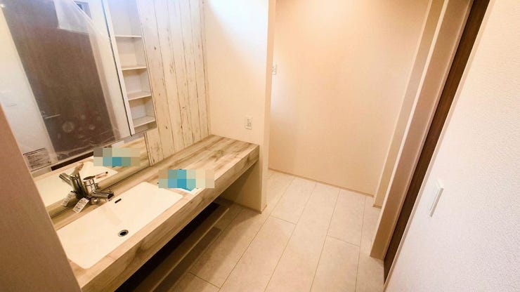 清潔感を保ちやすいフルフラットカウンター♪