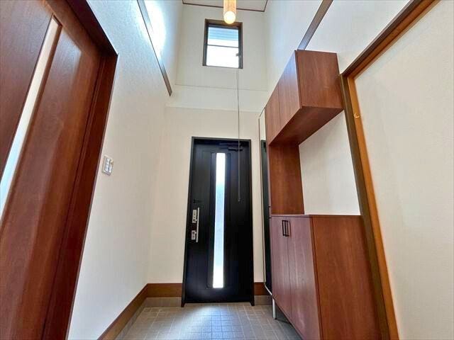 吹抜けが印象的な玄関
(2026年1月29日 撮影)