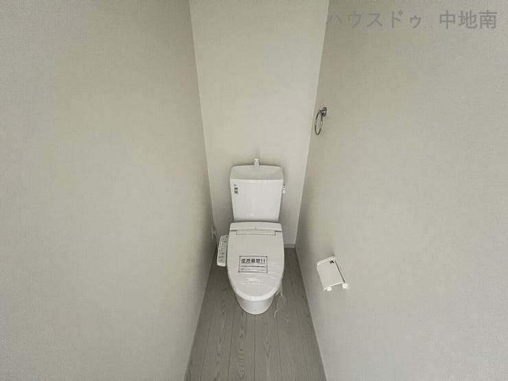 温水洗浄便座付きトイレ♪