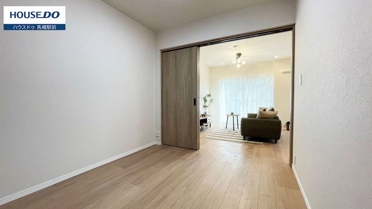 明るい色調で統一された室内。気持ちも自然と明るくなりますね